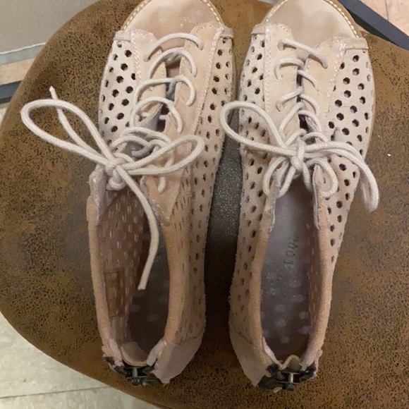 Musse & Cloud Aiden Pink Sandals/Booties - Picture 6 of 8